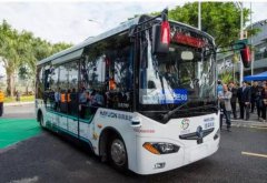深圳無人駕駛公交車全球首發(fā)，試運行期間票價